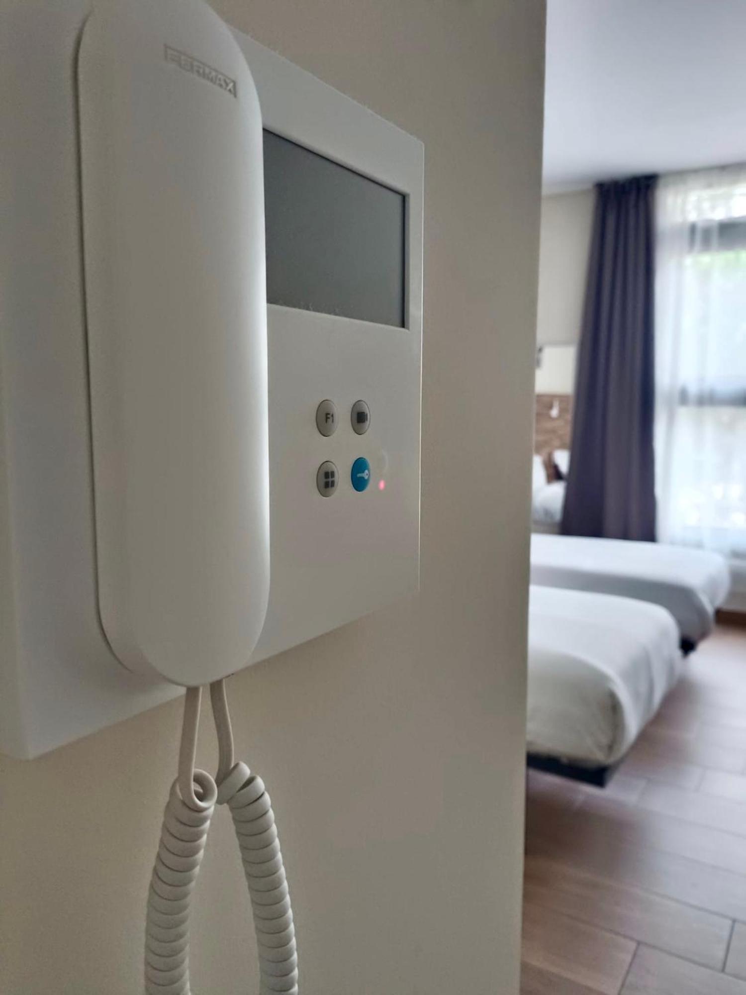 Apartahotel Golden Alcala Alcala de Henares Luaran gambar
